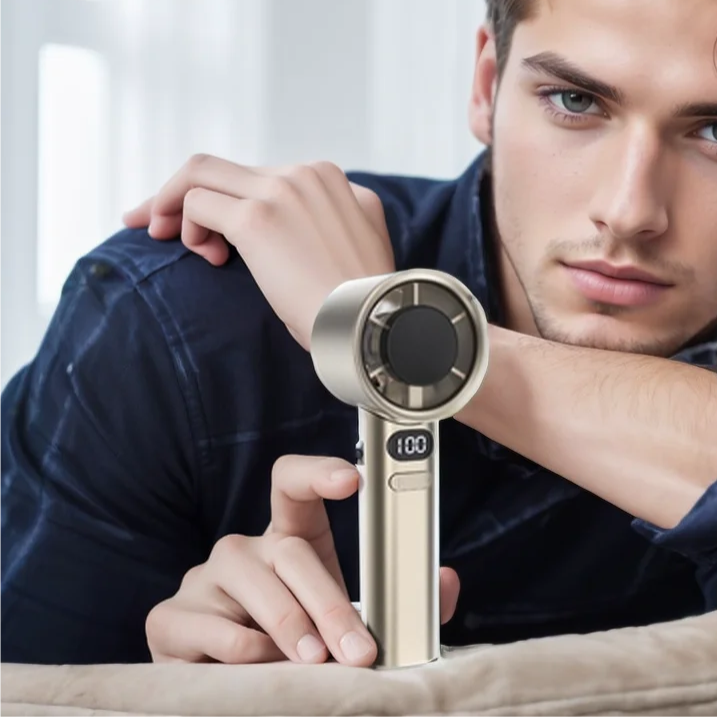 Draagbare Handventilator met 120 Windsnelheden en USB Oplaadbaar 2