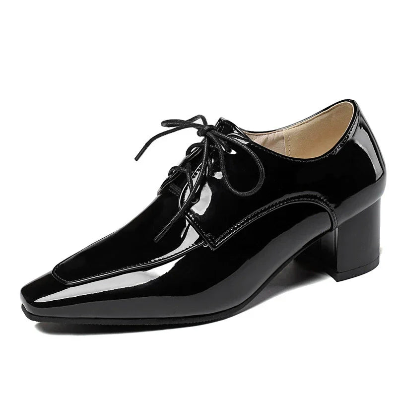 Dames Veterschoenen Glanzend Lakleer Blokhak Puntige Neus - Hakken Dames