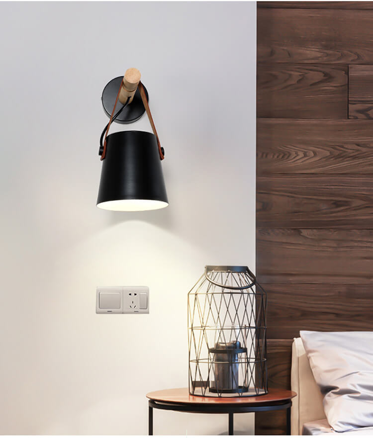 TimberLite - Wandlamp met Houten Arm