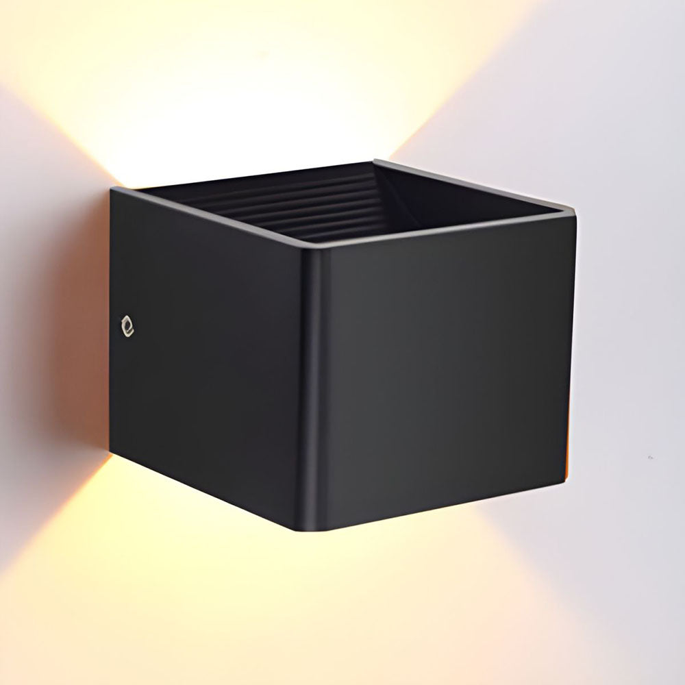 Cubbon Wandlamp