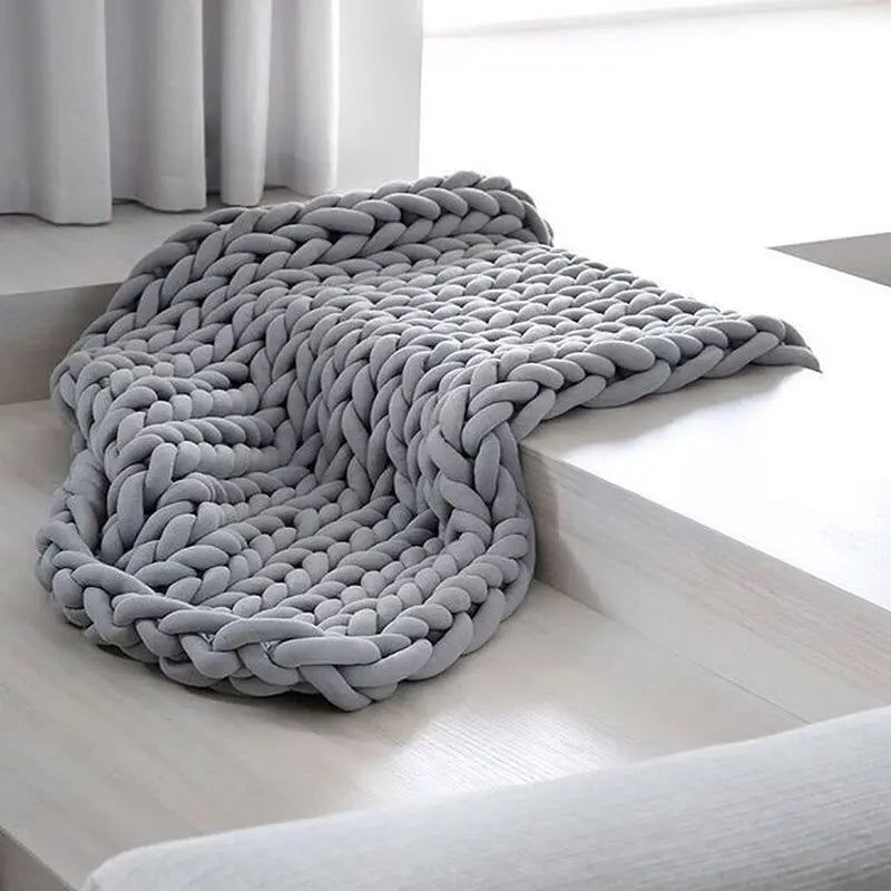 Chunky Knit Handmade Weighted Throw – Ultra-Cozy & Stylish Deken