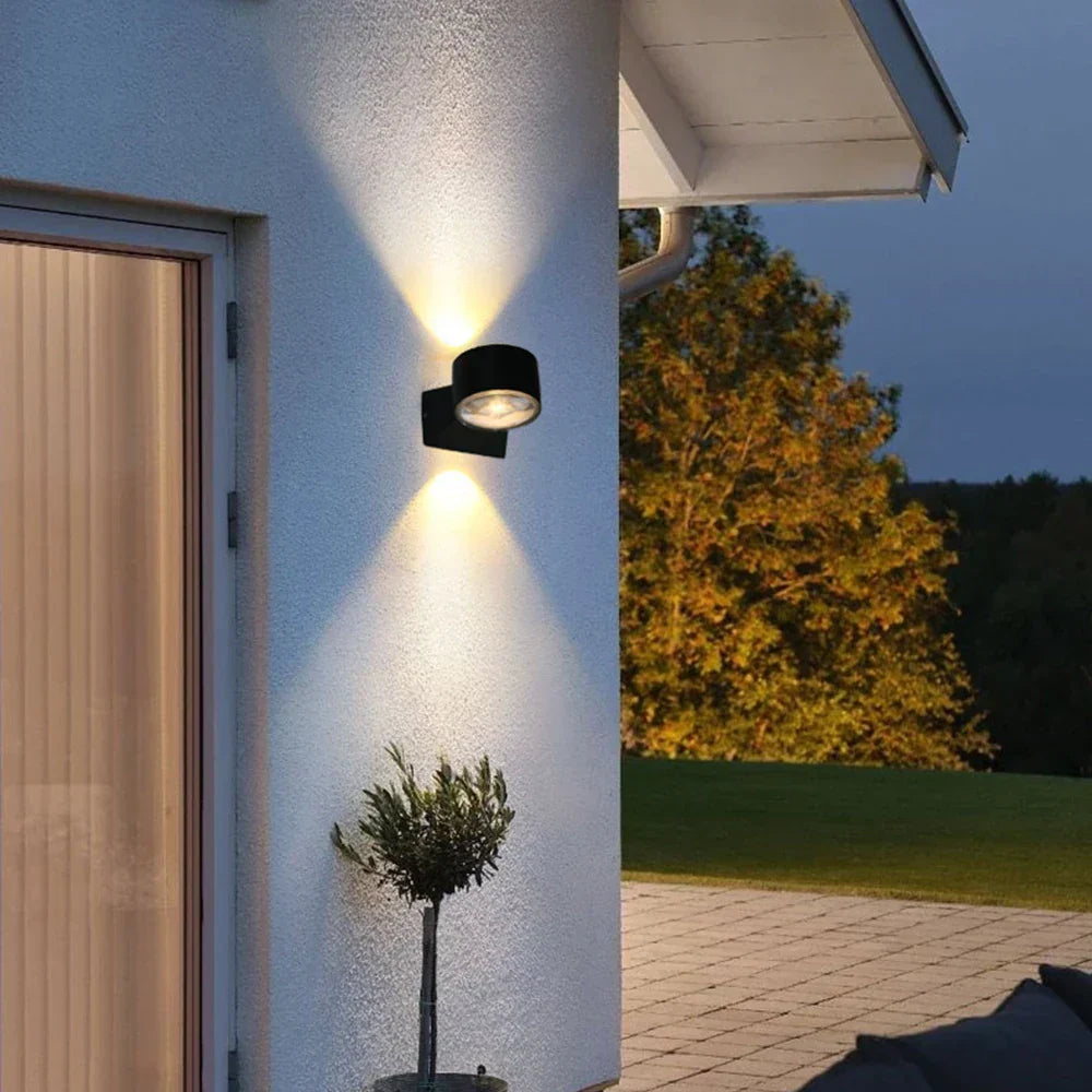 AquaLux - Waterbestendige Stijlvolle Aluminium Tuinlamp