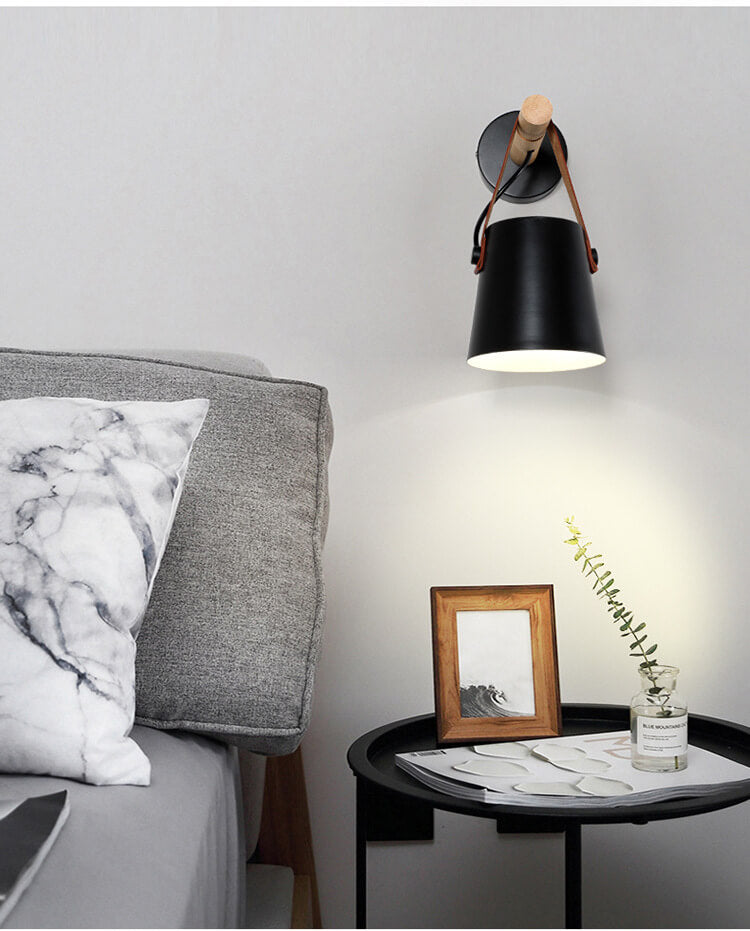 TimberLite - Wandlamp met Houten Arm
