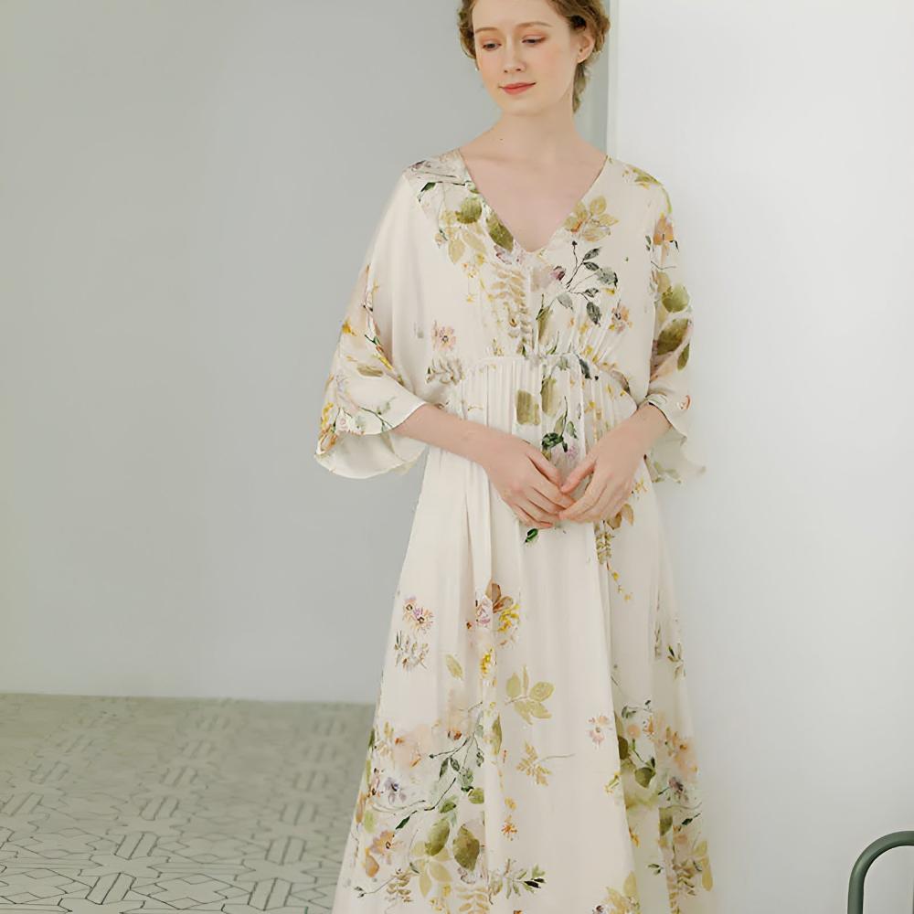 Ethereal Bloom Nachthemd