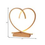 TimberLove – Houten LED Nachtkastje met Hart Accenten