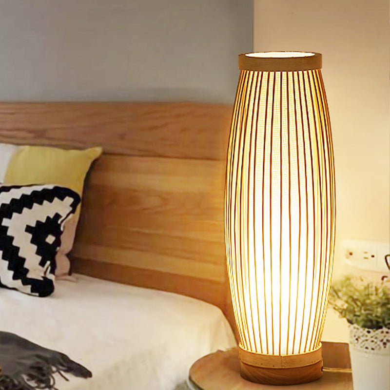 BambooSerenity – Oosterse Tafellamp van Bamboe met Warme Verlichting