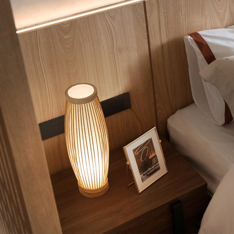 BambooSerenity – Oosterse Tafellamp van Bamboe met Warme Verlichting