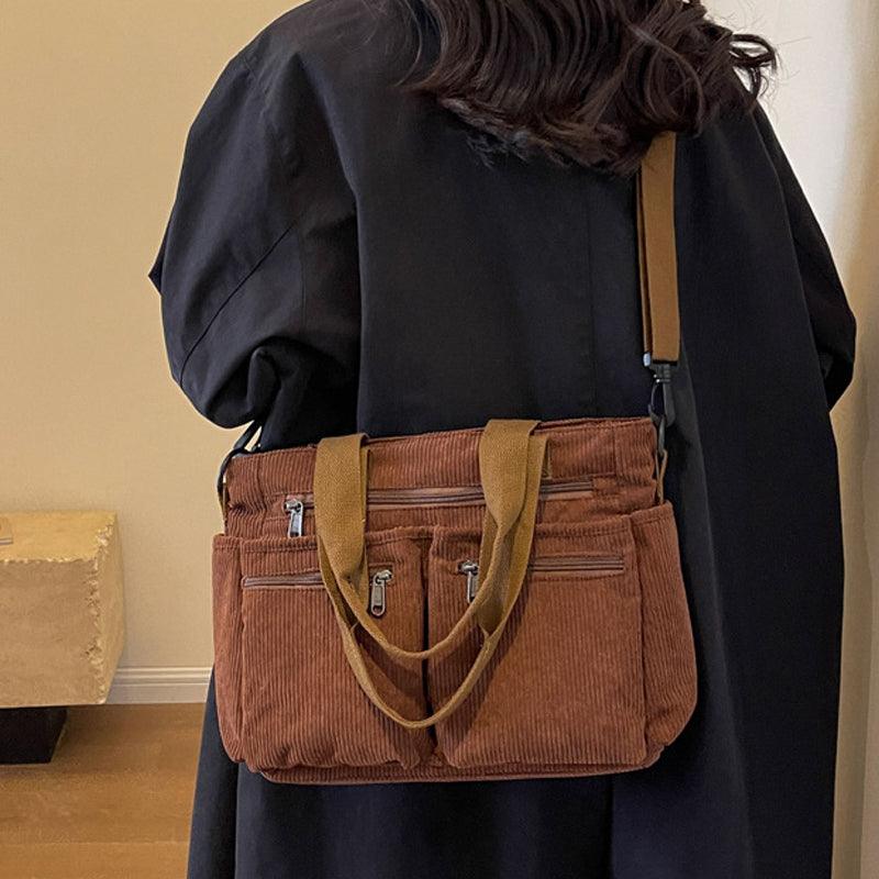 Annie - De fluwelen tas