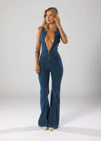 Dames Jumpsuit – Denim – Diepe V-Hals – Flared Pijpen – Getailleerde Pasvorm – Rits Sluiting