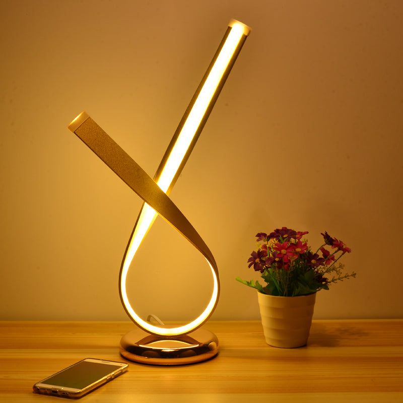 RibbonFlow Tafellamp - Moderne Verlichting met Acryl Diffuser