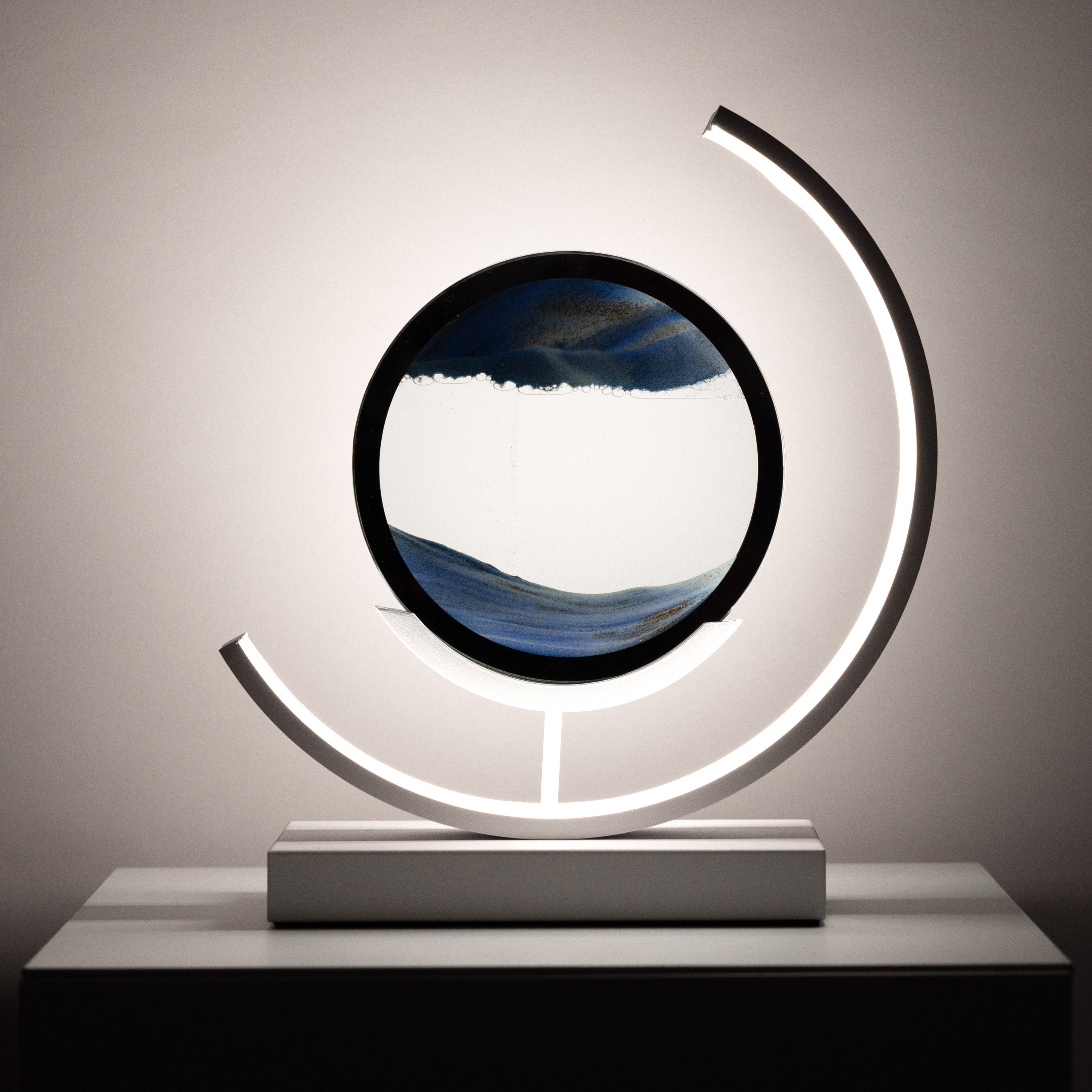 EvoLight - Moderne LED Tafellamp met Dimbare Verlichting en Strak Design