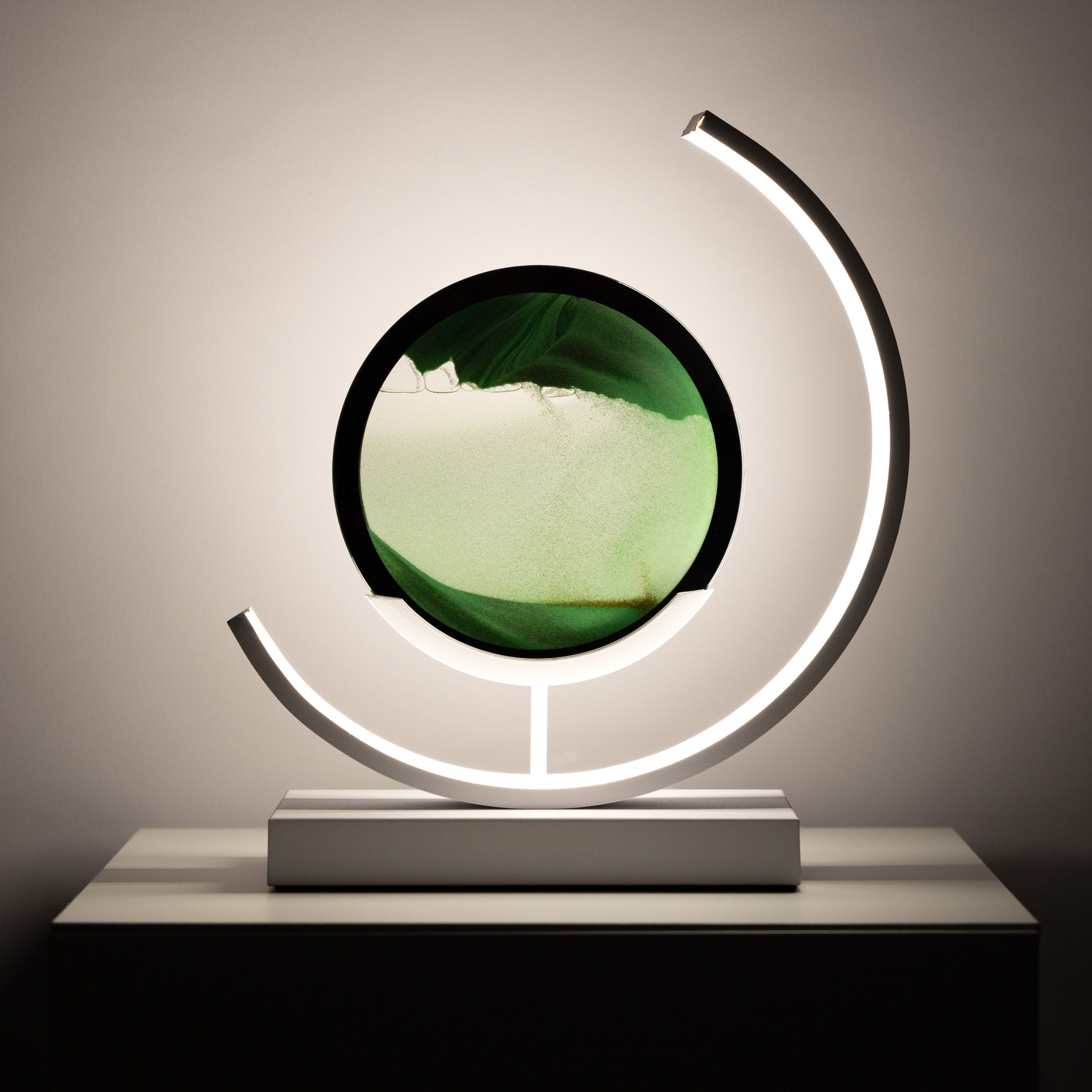 EvoLight - Moderne LED Tafellamp met Dimbare Verlichting en Strak Design