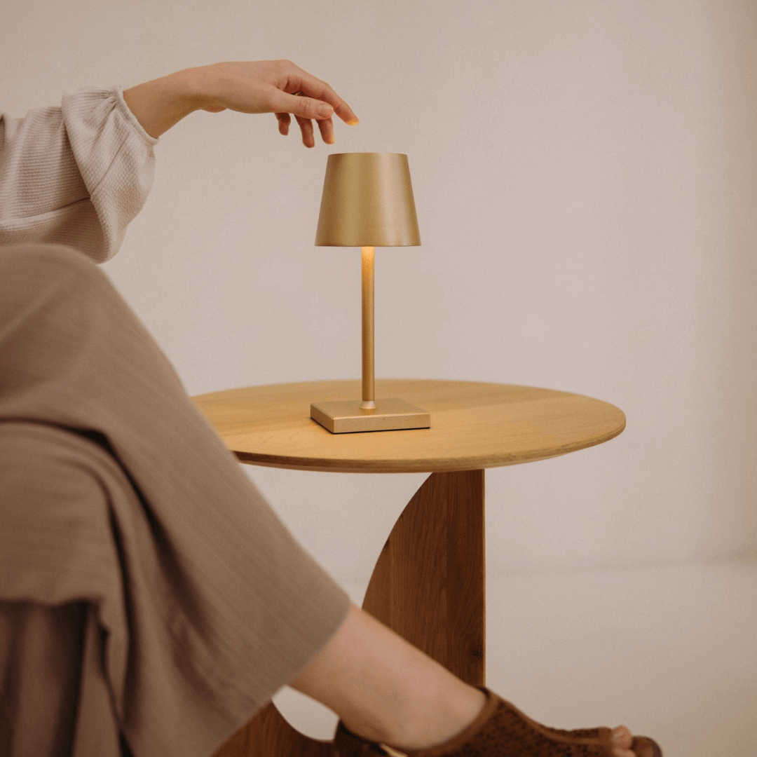 Solux Dimbare Oplaadbare Lamp – Compact en Draagbaar voor Sfeervolle Verlichting