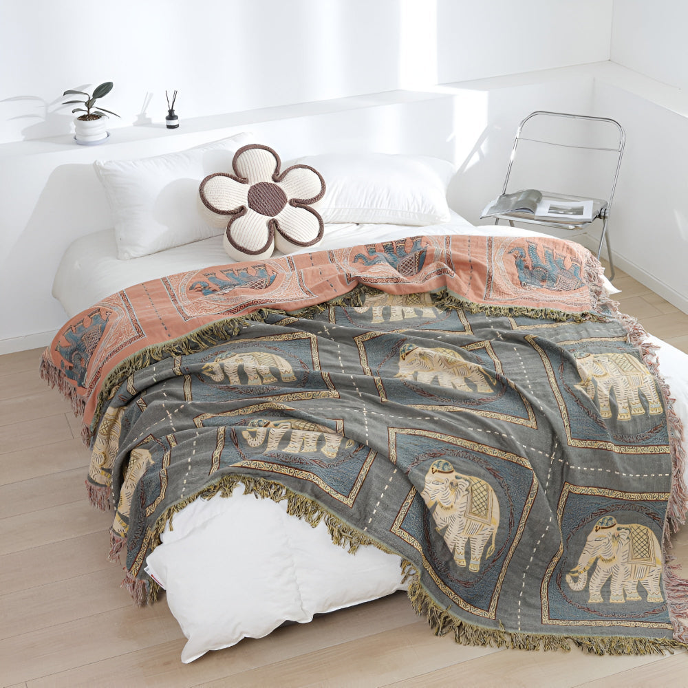 Bohemian Olifant Print Tassel Deken