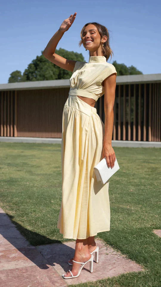 Dinah's uitgesneden midi-jurk