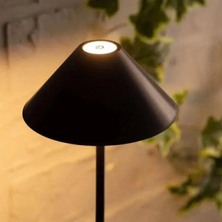 Darlœ  – Scandinavian Design Tafellamp met Warm Licht