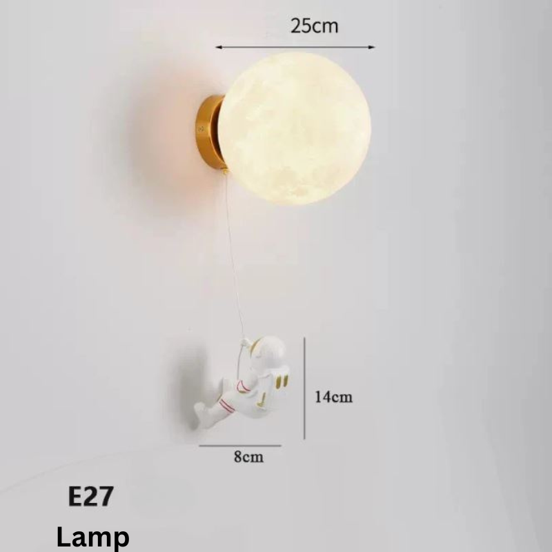 MoonVoyage - Maanvormige Astronaut Wandlamp