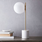 MarbleLume – Moderne LED Tafellamp met Marmeren Basis