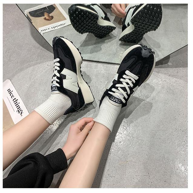Chique Sportschoenen – Perfecte Combinatie Van Stijl en Comfort