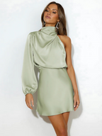Jurk Satijn One Shoulder Groen Met Luxe Pasvorm Feest