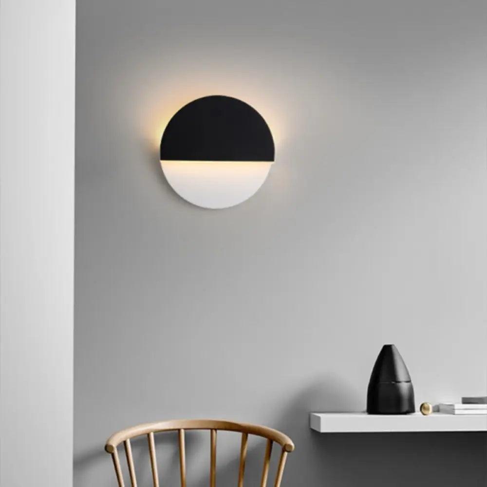 Bølge Stil Wandlamp – Warme Lichtbron met Artistieke Vorm