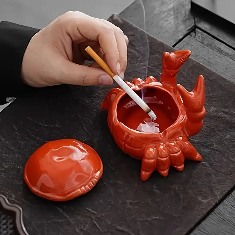 Asbak Krab Vorm Van Keramiek Met Speelse Decoratie