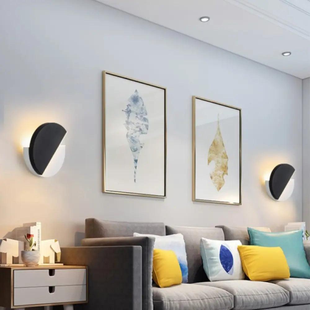 Bølge Stil Wandlamp – Warme Lichtbron met Artistieke Vorm