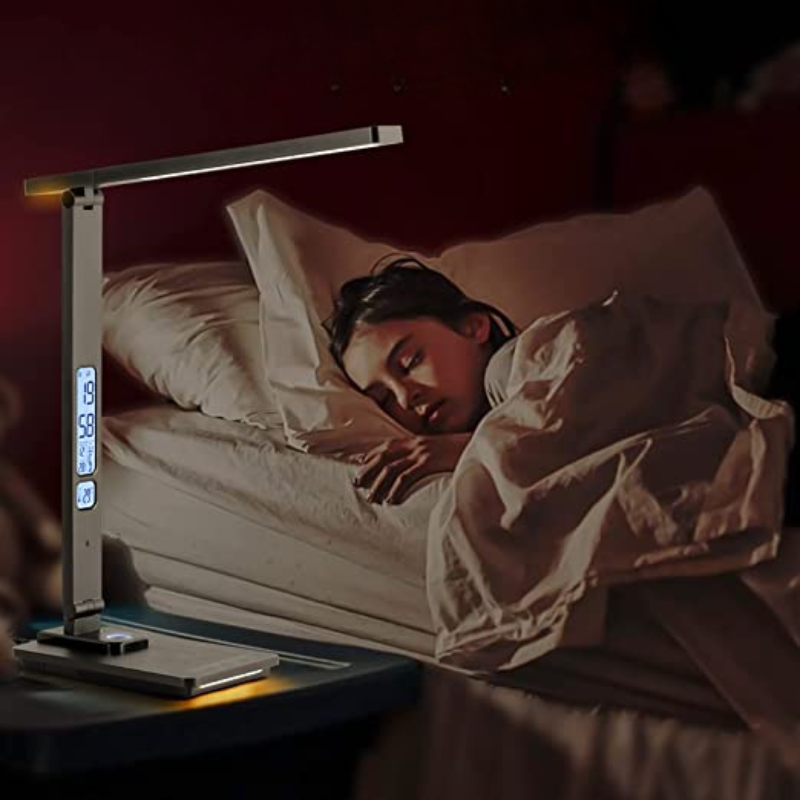 SmartBeam - LED Bureaulamp met Draadloze Oplader en USB Poort
