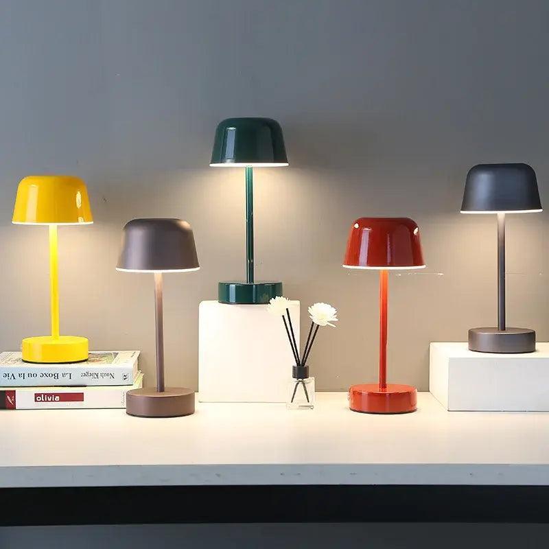 Prisma – Compacte LED Tafellamp voor Bureau of Nachtkastje