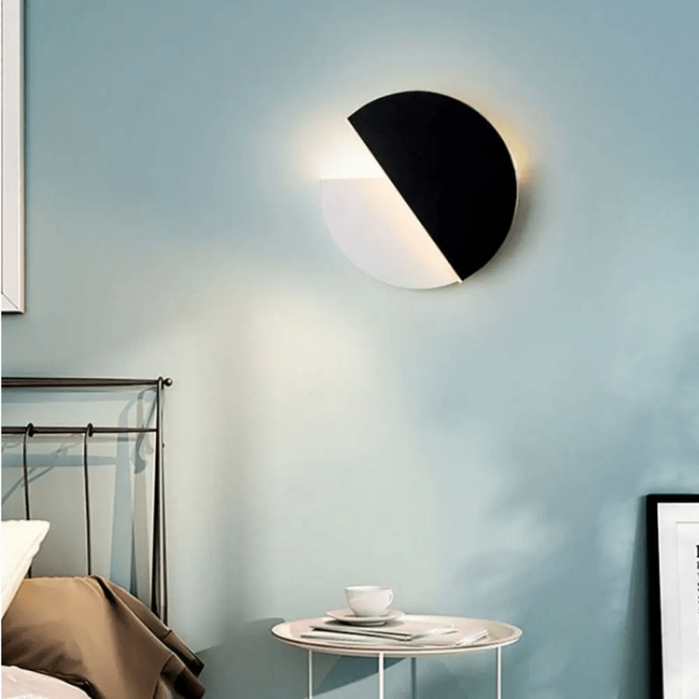 Bølge Stil Wandlamp – Warme Lichtbron met Artistieke Vorm