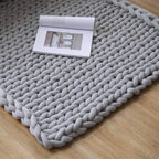 Chunky Knit Handmade Weighted Throw – Ultra-Cozy & Stylish Deken