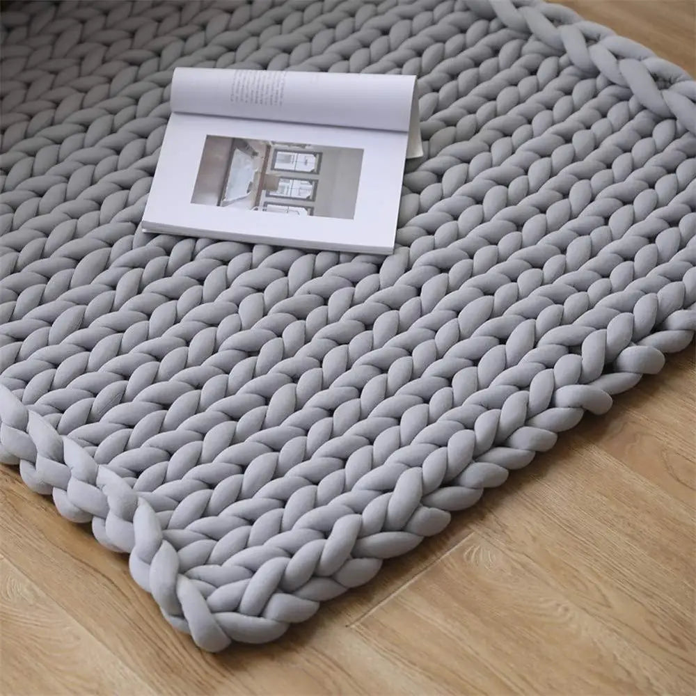 Chunky Knit Handmade Weighted Throw – Ultra-Cozy & Stylish Deken