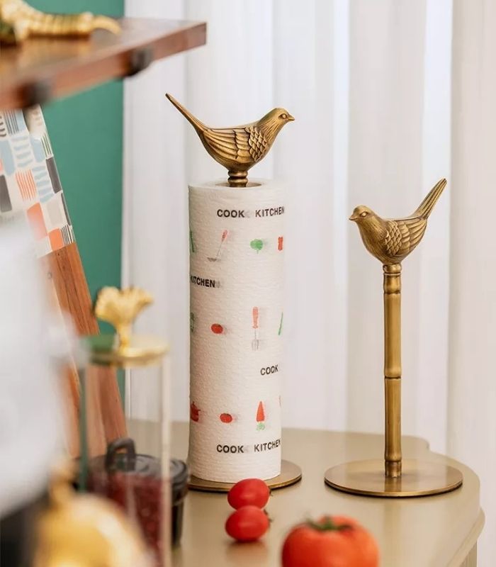 Elegante papieren handdoekhouder van massief messing – charmant vogelontwerp