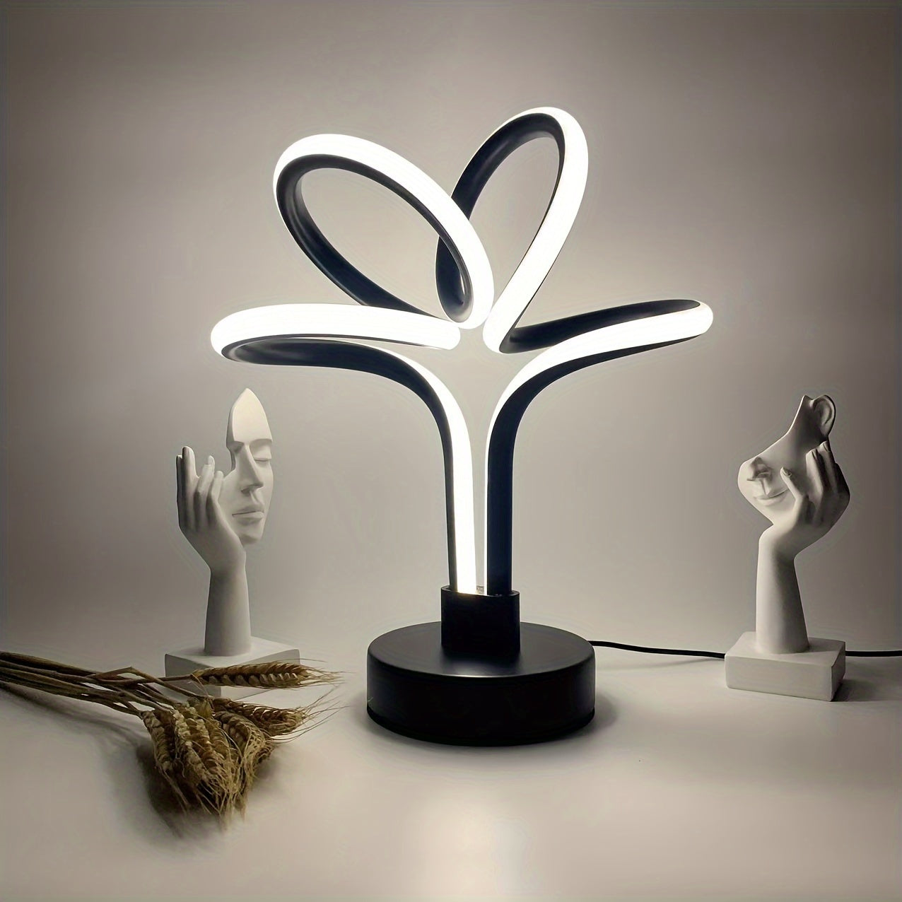 ScandiLume - Minimalistische USB LED Table Lamp