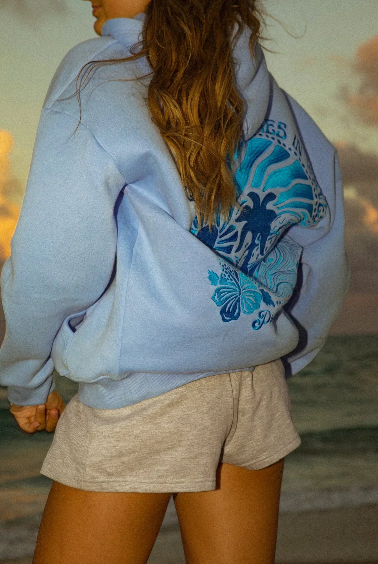 Unisex Hoodie - Oversized Pasvorm - Zachte Katoenmix - Grafische Rugprint - Casual Laagjeslook
