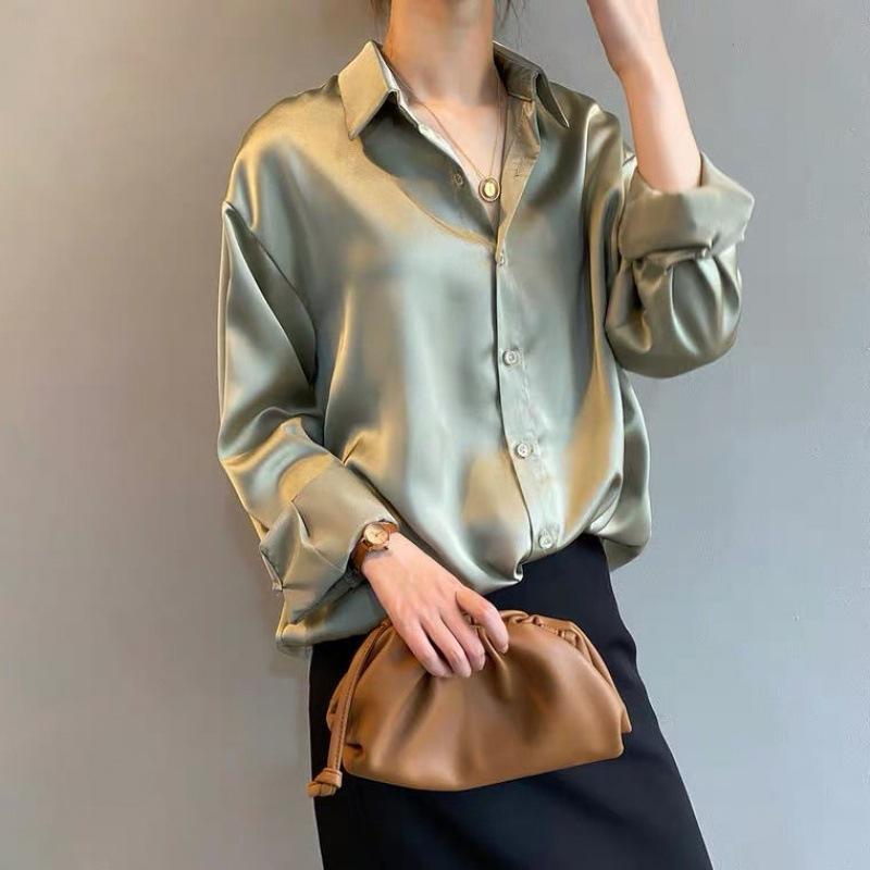 Myra Blouse van Zijden | Een luxe & klassieke blouse voor dames