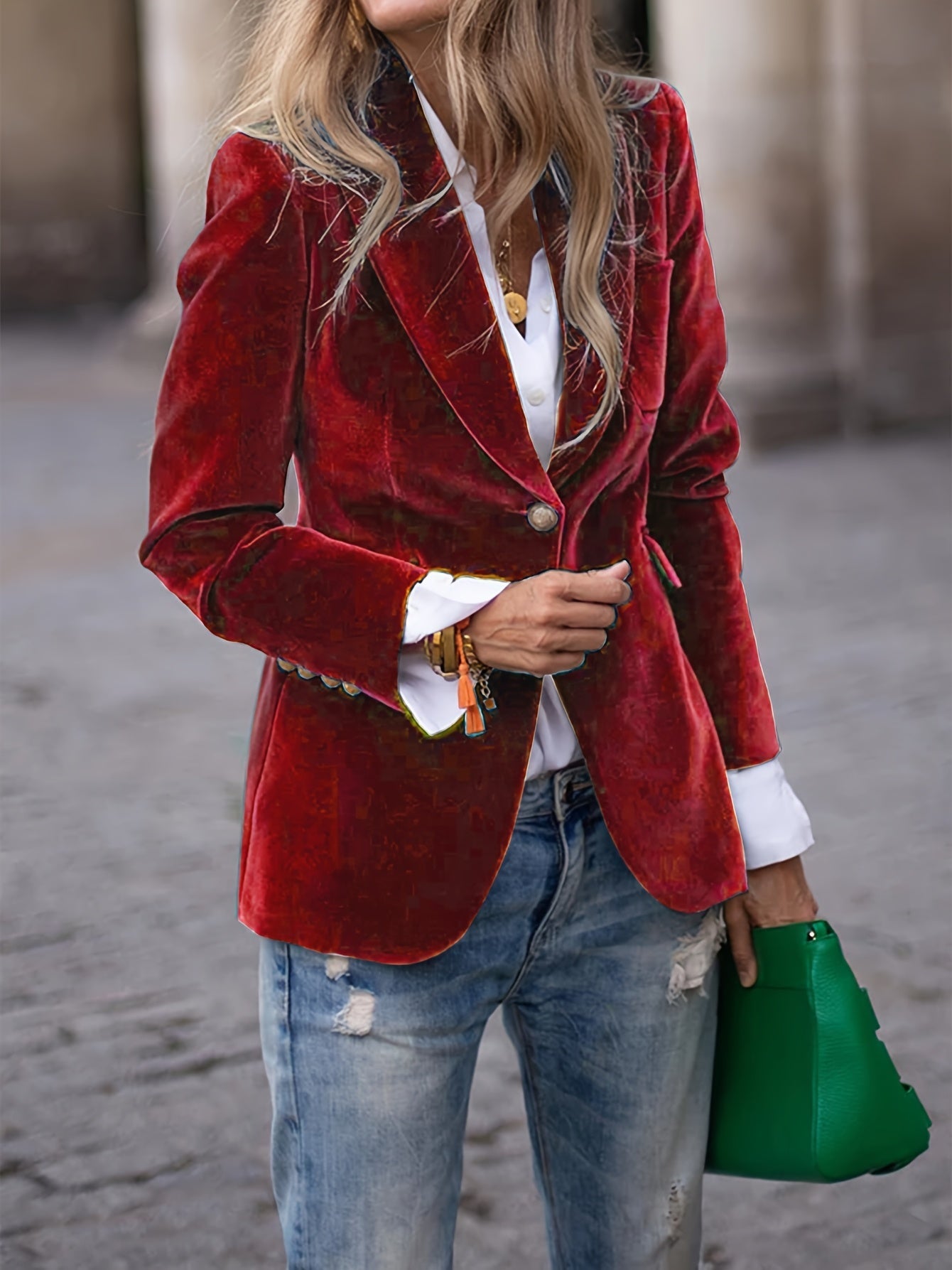 Addison - Fluwelen blazer met gouden knoopaccenten Tijdloze luxe met een modern randje 0