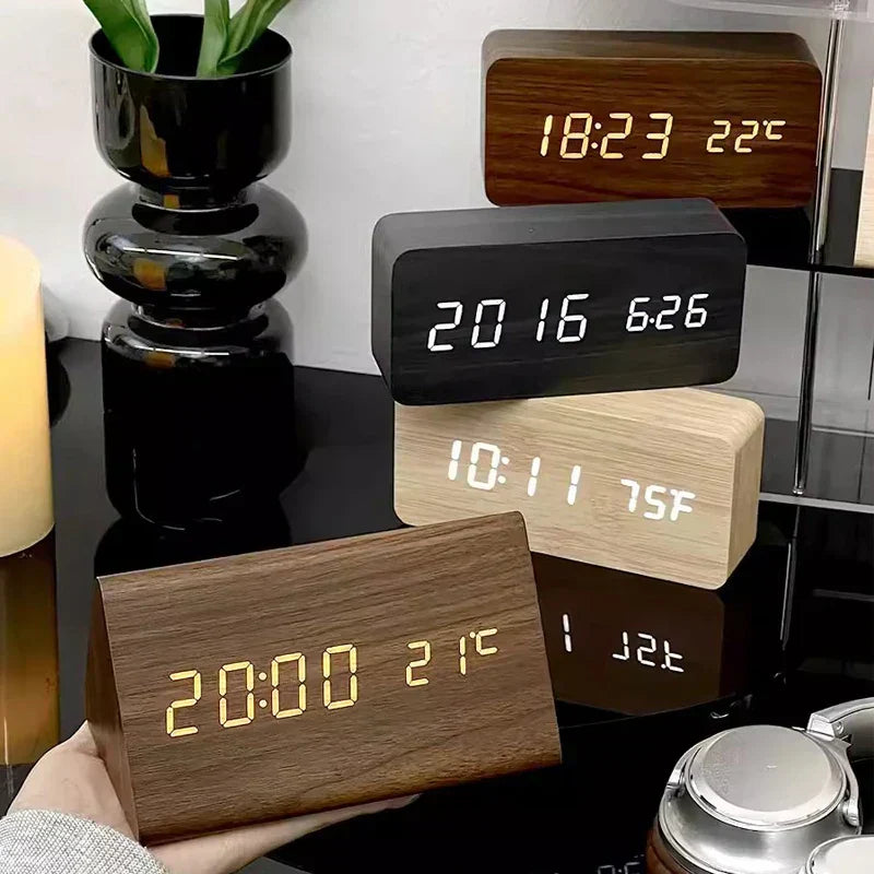Futura - Digitale houten wekker met thermometer inbegrepen