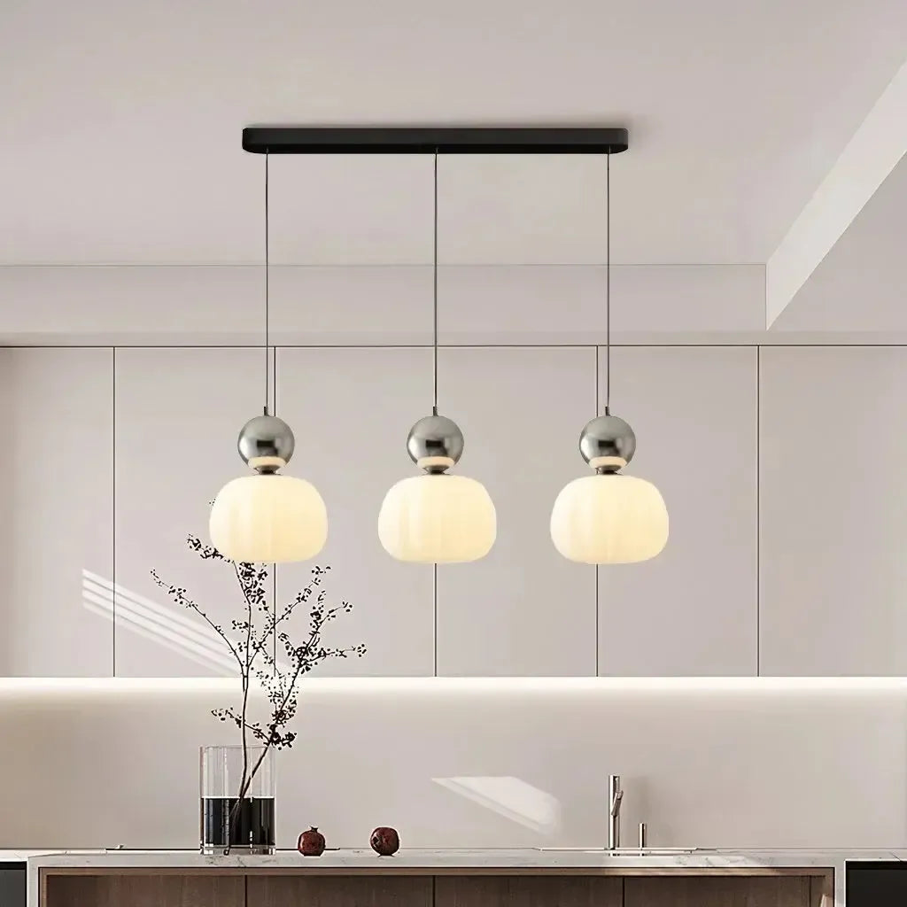Hanglamp Metaal Crème Sfeerverlichting Voor Moderne Ruimtes