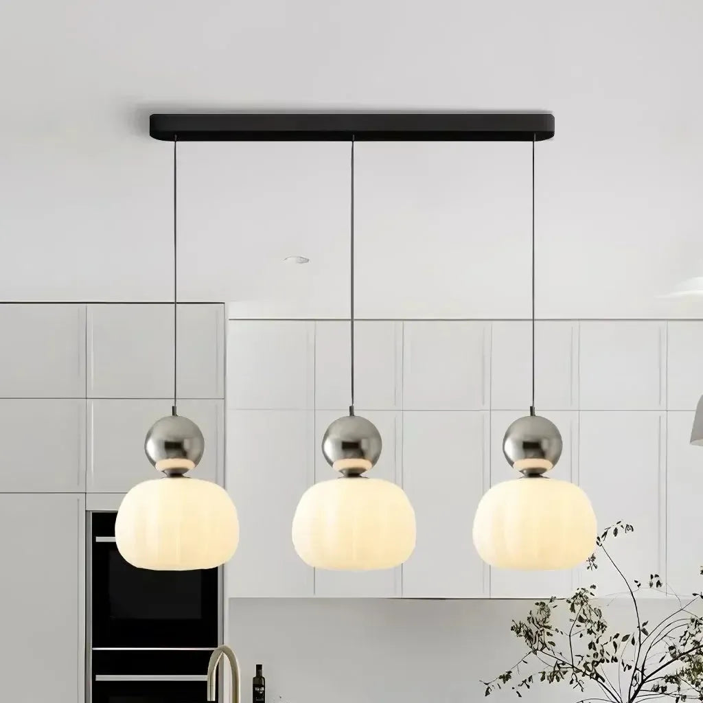 Hanglamp Metaal Crème Sfeerverlichting Voor Moderne Ruimtes