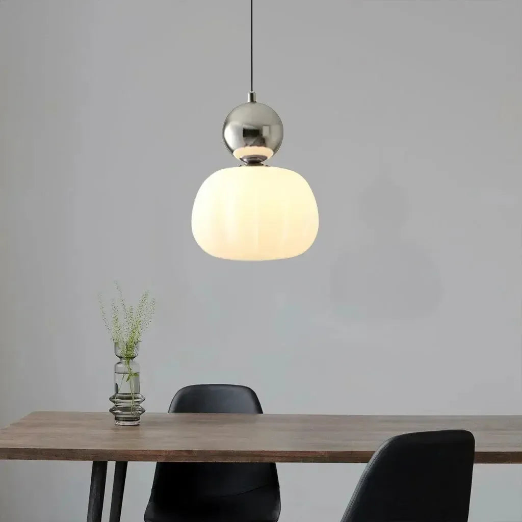 Hanglamp Metaal Crème Sfeerverlichting Voor Moderne Ruimtes