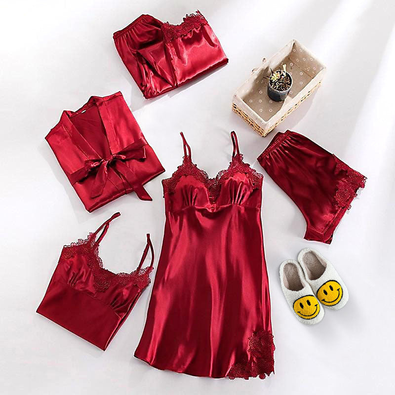 Esmee's Luxe Satijnen Pyjama Set - Vijfdelige Nachtkleding met Kant
