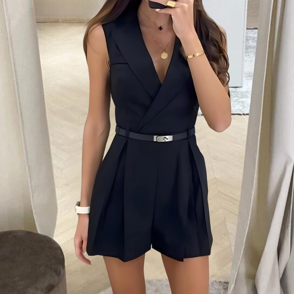 Dames Mouwloze Romper Met Wikkel V-Hals En Ceintuur Taille Voor Een Flatterende Pasvorm En Plissé Shorts Stijl