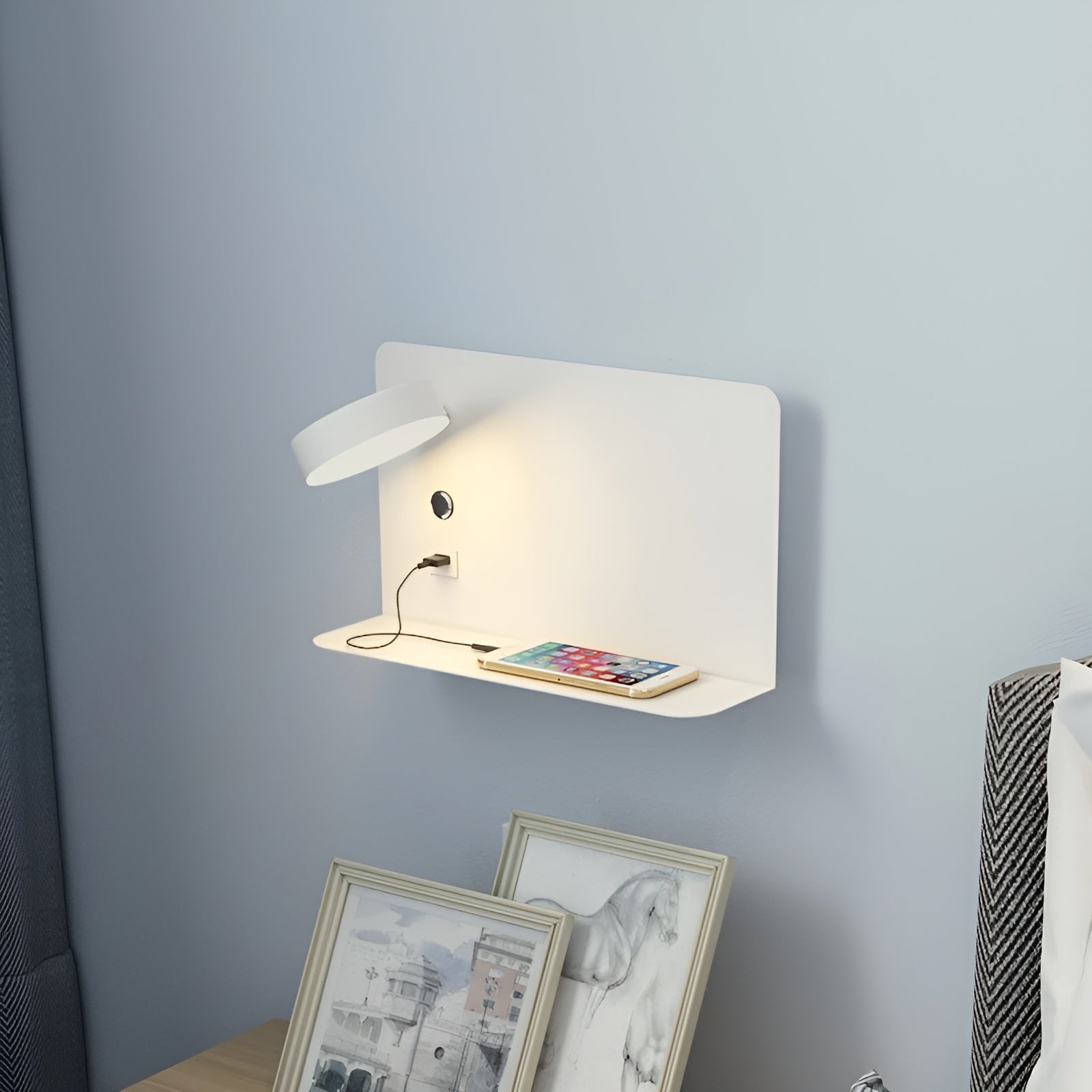 ChargeGlow LED Wandlamp met USB-oplader en Schakelaar-3