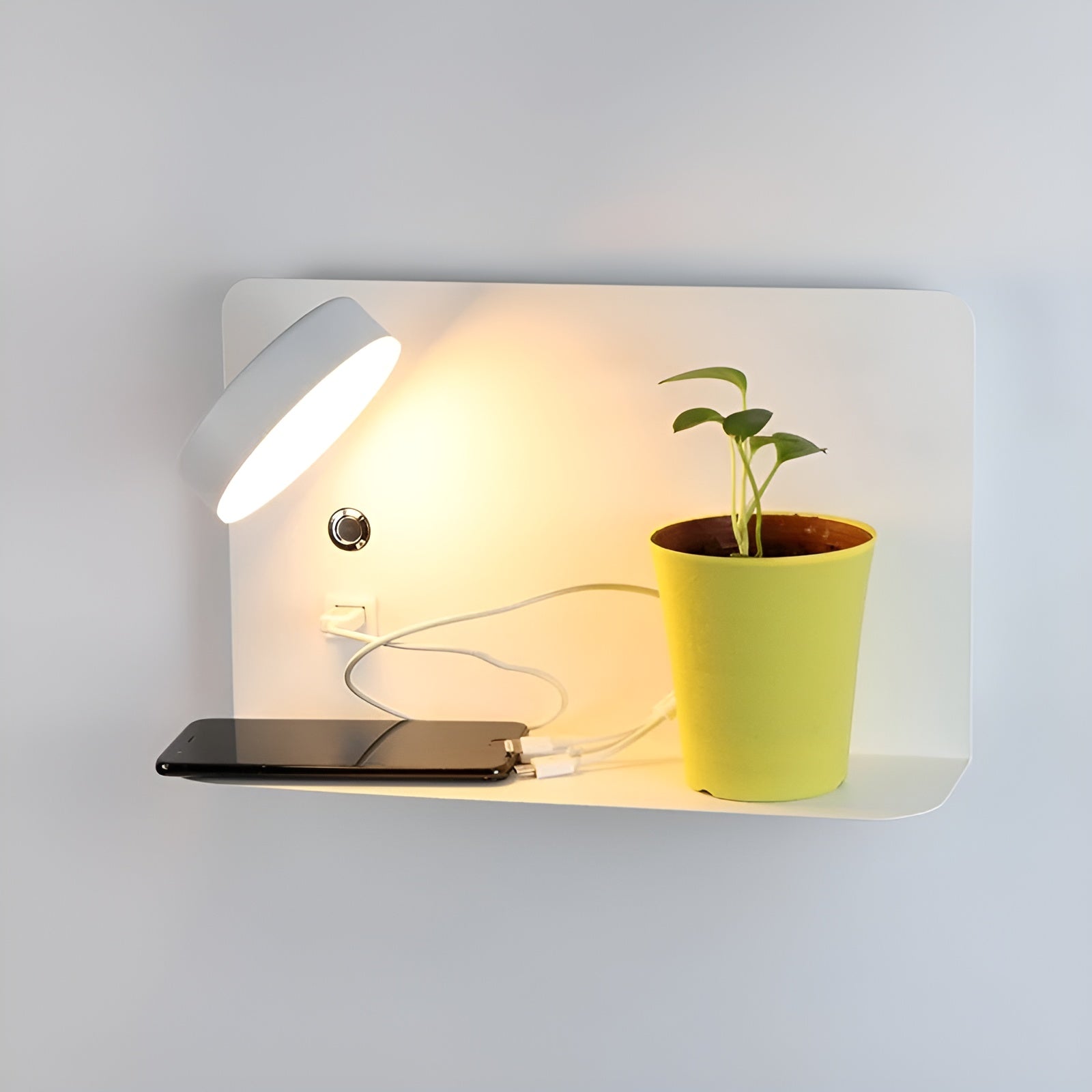 ChargeGlow LED Wandlamp met USB-oplader en Schakelaar-2