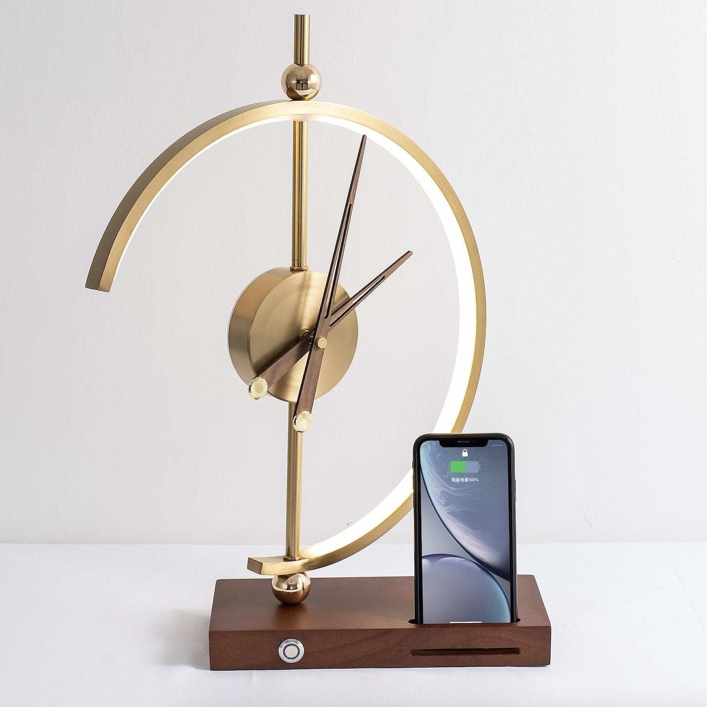 Yuna - LED Tafellamp Met Draadloze Qi Oplader En Ingebouwde Klok Voor Woonkamer En Kantoor