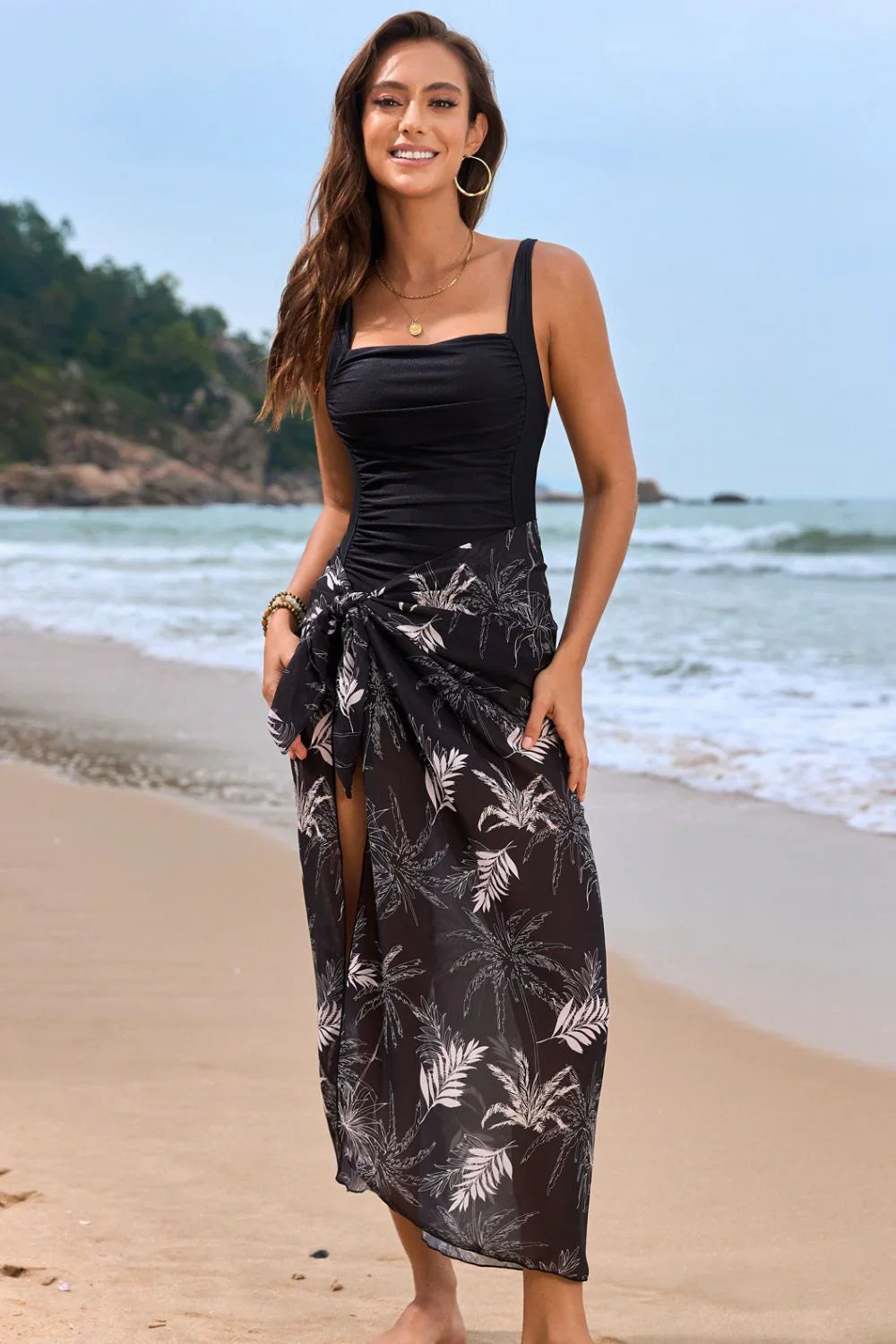 Dames Badpak Bloemenprint met Vierkante Hals en Maxi Cover-Up 3