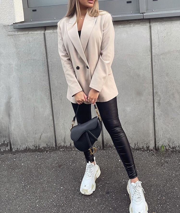 Dames Zwarte Blazer Katoen Tijdloos en Chic 7
