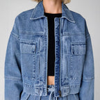 Dames spijkerjack – Oversized pasvorm – Cropped lengte – Rits aan de voorkant – Handige zakken 0