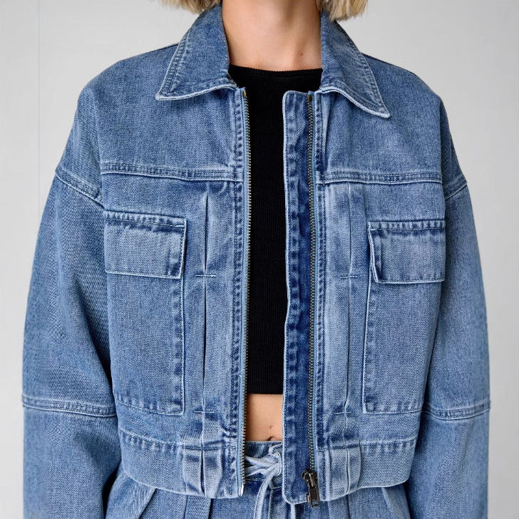Dames spijkerjack – Oversized pasvorm – Cropped lengte – Rits aan de voorkant – Handige zakken 0